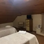 招待所 Alojamento Santa Catarina 阿伦克尔