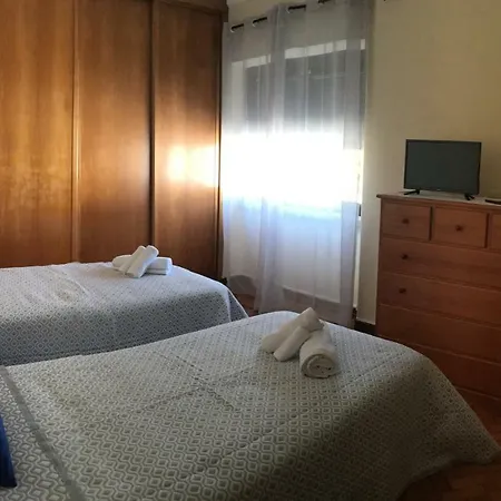 Guest house Alojamento Santa Catarina *