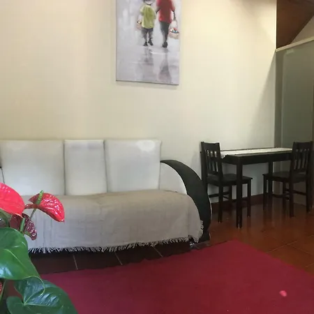 Guest house Alojamento Santa Catarina *